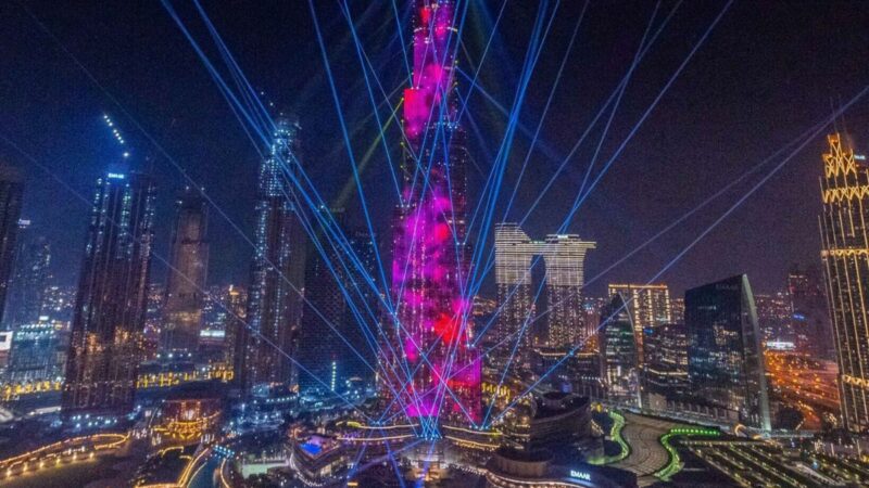 Laser show at Burj Khalifa