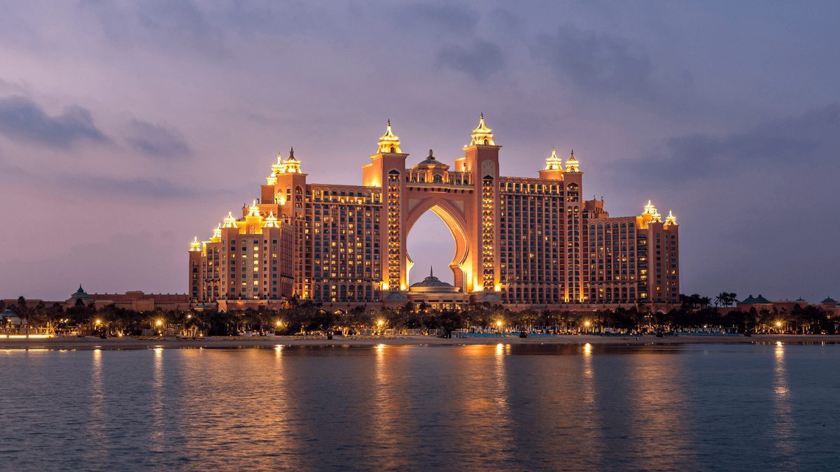 Watch live performances at Atlantis the Palm