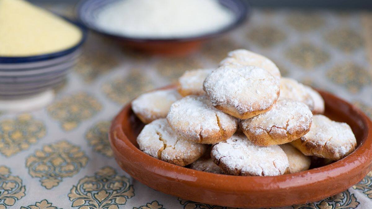 Ghoriba biscuits, best biscuits in Dubai