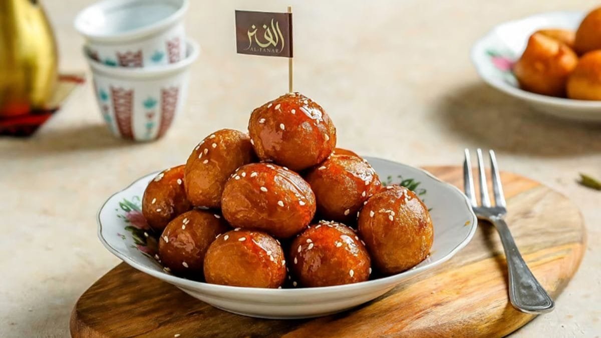 Luqaimat, best sweet in Dubai