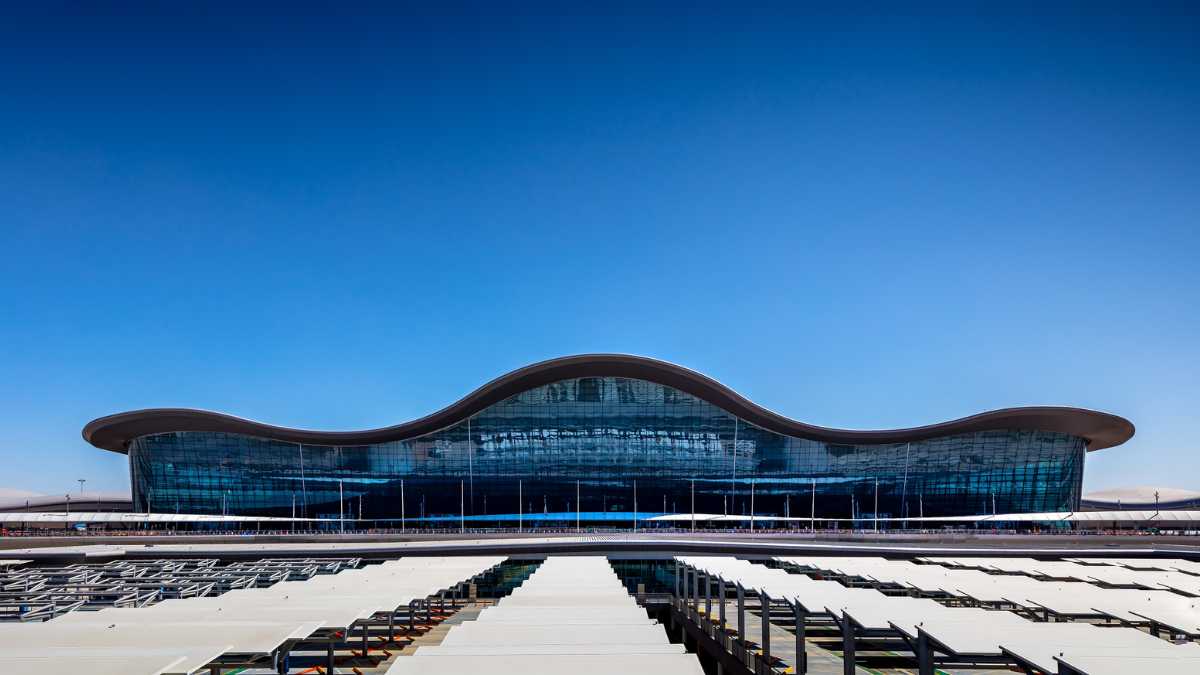 Abu Dhabi announces start of new airport terminal operations in November