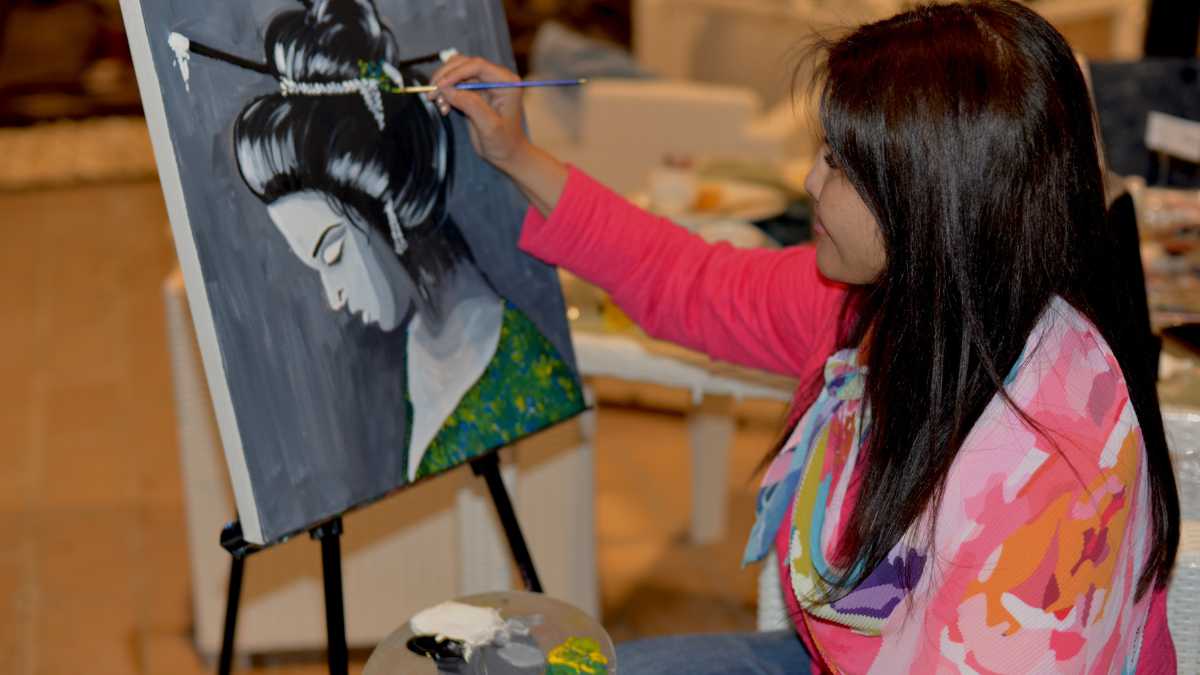 Sip, Paint, and Savor: A Creative Evening Awaits at Vida Marina & Yacht Club!