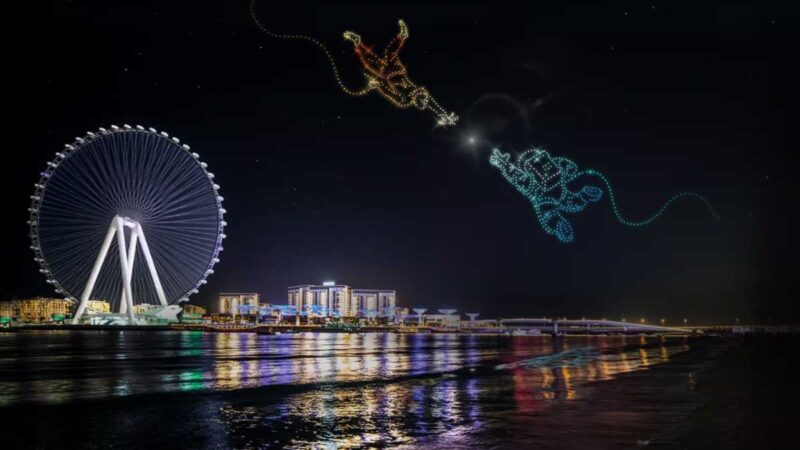 Watch the DSF Drones Show presented by Emarat Petroleum light up the sky
