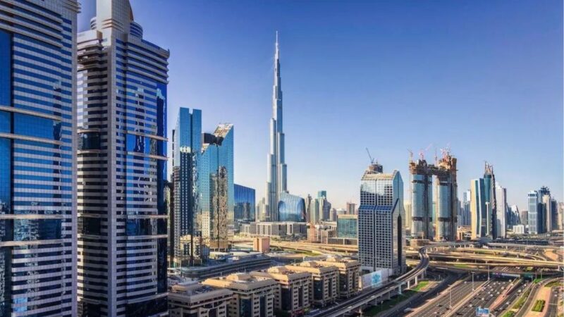 Mercedes-Benz's First Branded Skyscraper in Dubai!