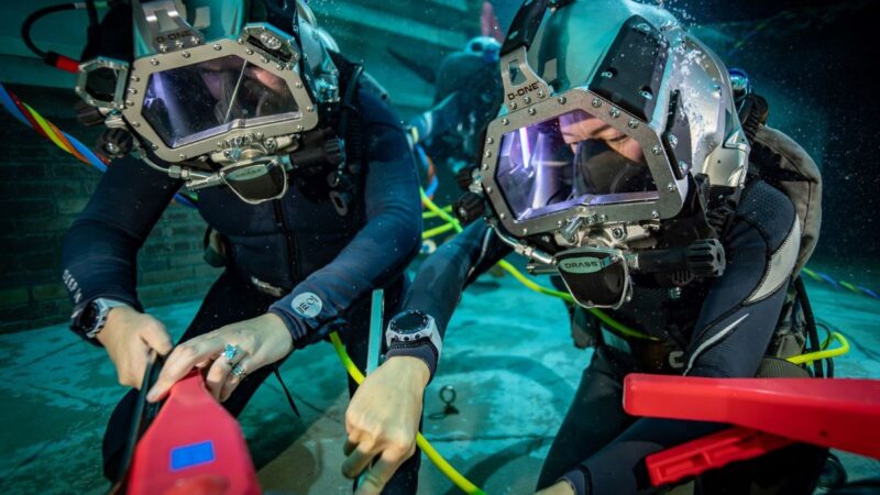 Deep Dive Dubai's Exclusive Dive Experience