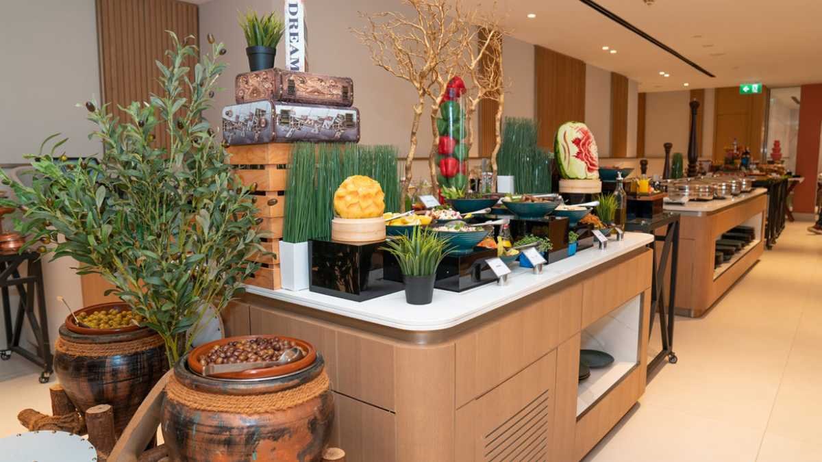 Feast restaurant Sheikh Zayed Road Dubai