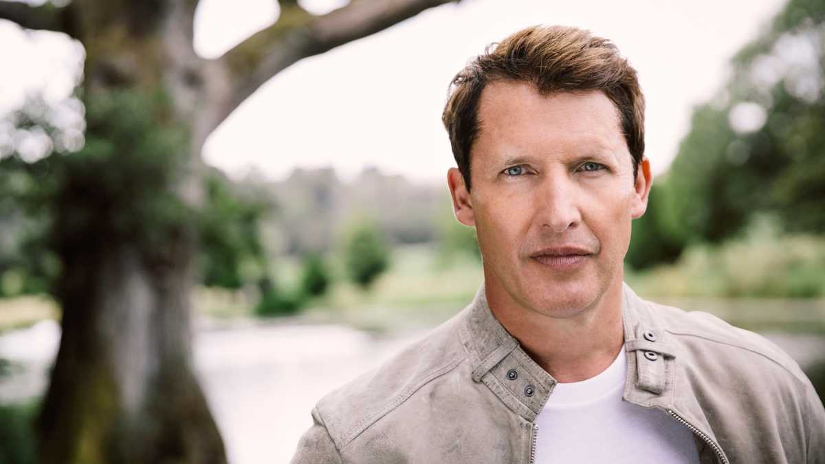 James Blunt Returns to Dubai for a Night to Remember!