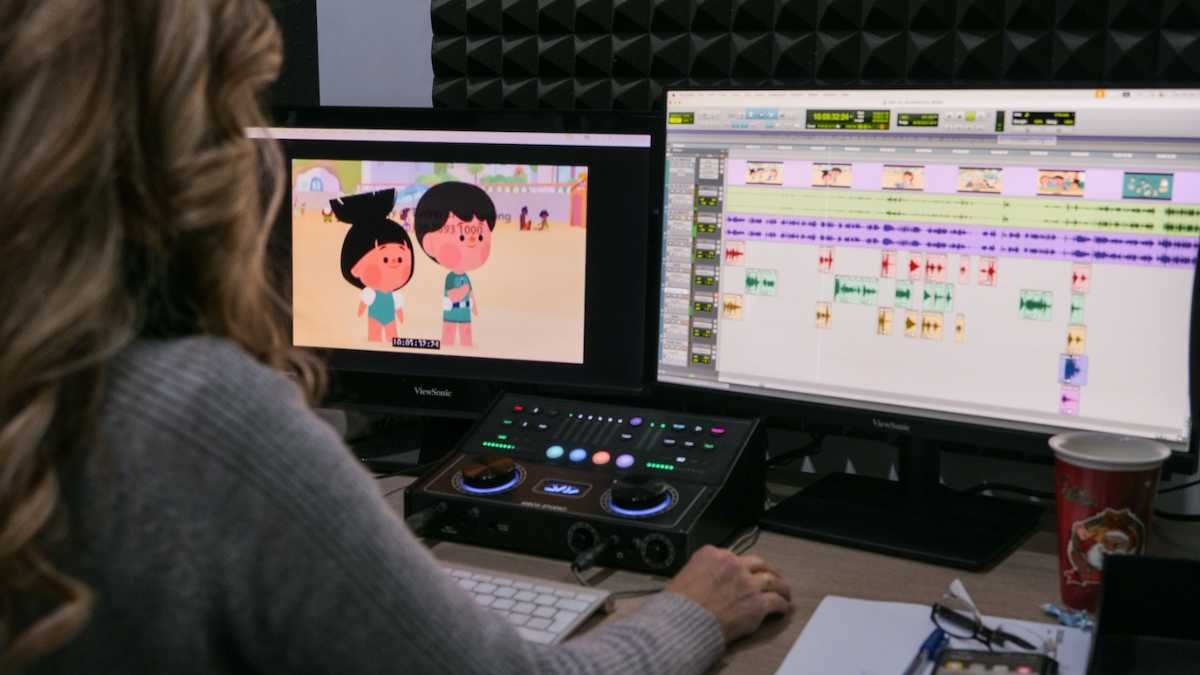 New Series Silly Sundays Brings Joy to Every Family Outing!