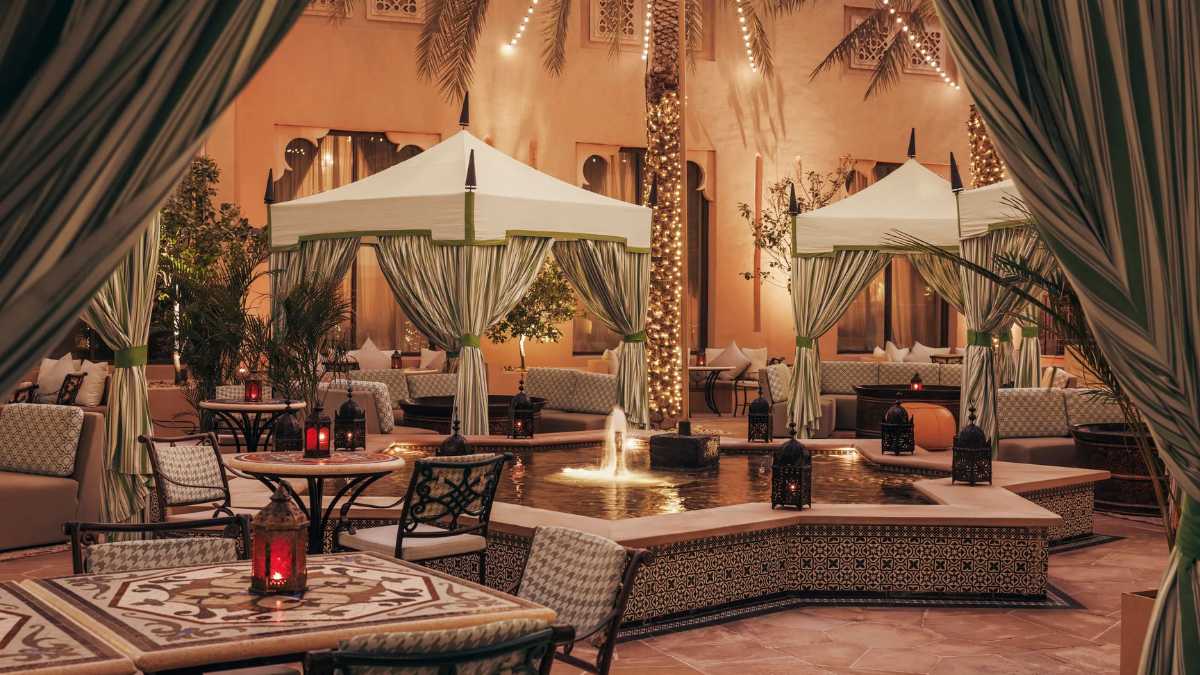 Palace Courtyard Dubai Marina