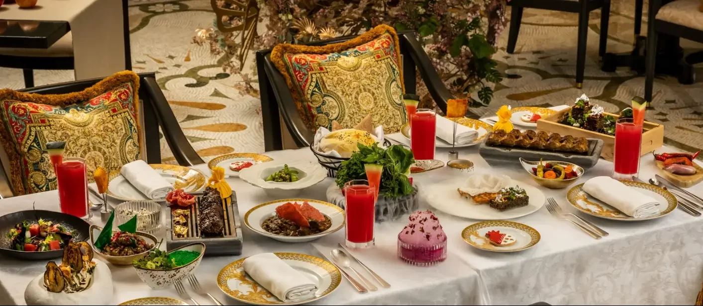 Iranian Friday Lunch at Palazzo Versace Hotel || Wow Emirates