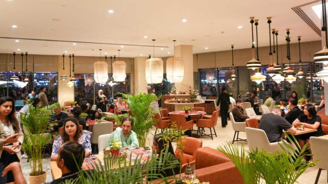 World of Curries, Aparthotel Adagio Dubai