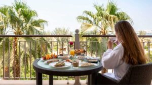 Experience Unparalleled Luxury at The Ritz-Carlton, Dubai