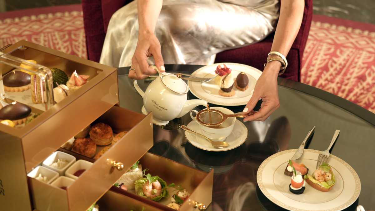 Raffles Dubai Introduces the Traveller's Afternoon Tea - Wow-Emirates