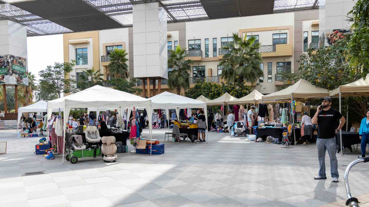 Spring Wardrobe Revamp at The Sustainable City’s Spring Cleaning Event in Dubai