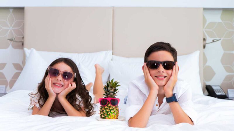 Yas Island's Unforgettable "Kids Go Free" Offer at Yas Plaza Hotels