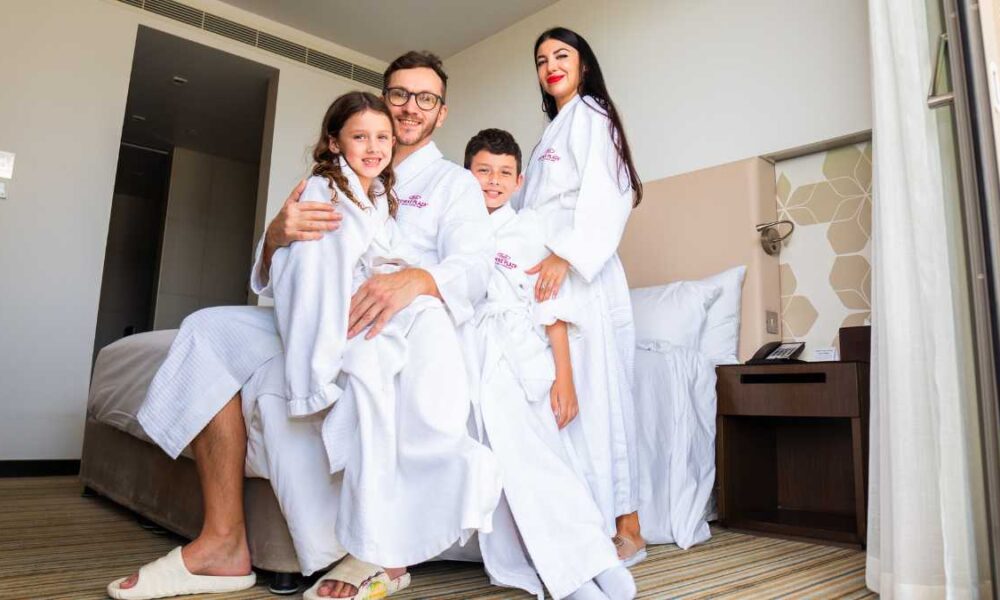 Yas Island's Unforgettable "Kids Go Free" Offer at Yas Plaza Hotels