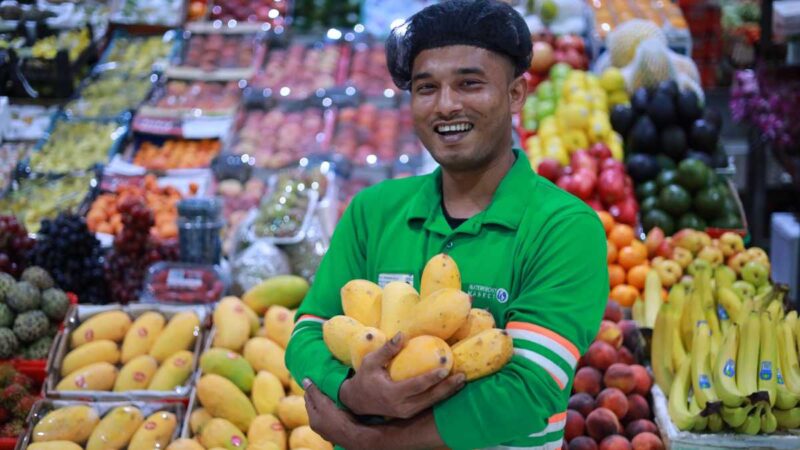 It's Raining Mangoes at the Waterfront Fresh Food Market Dubai This Summer