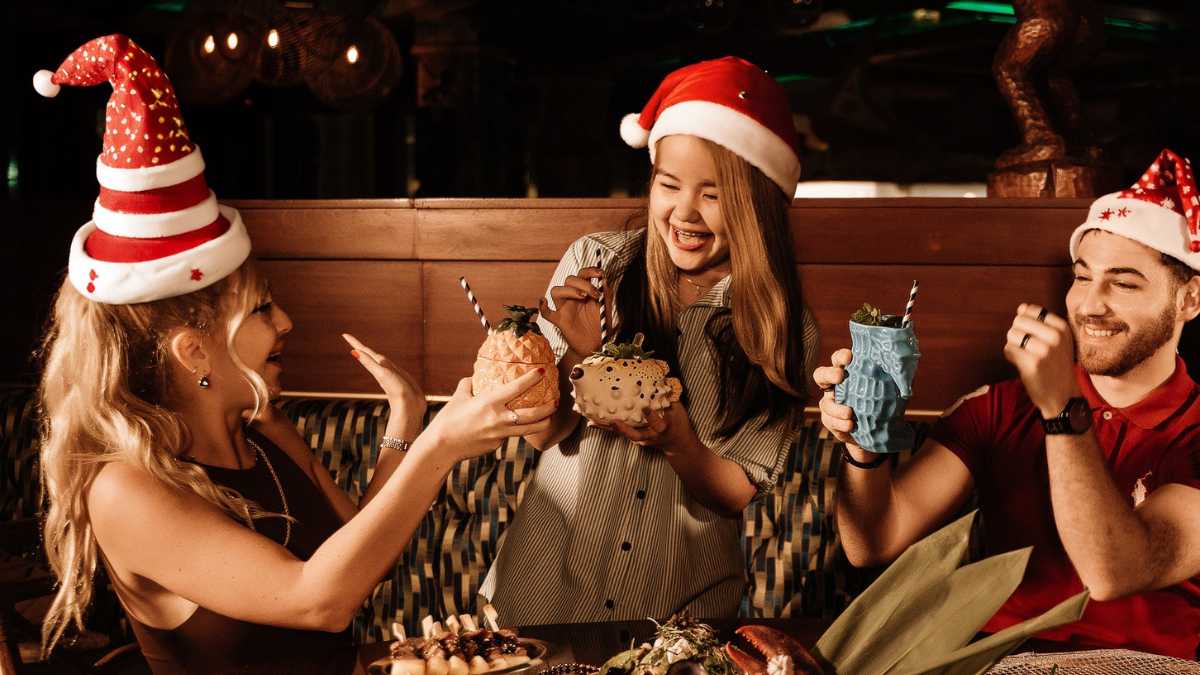 Magical "Christmas in July" at Trader Vic's, Hilton Dubai Jumeirah