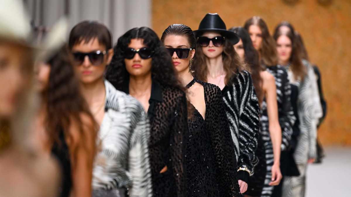 Roberto Cavalli Closes Dubai Fashion Week with a Mesmerizing Show at Dubai Design District