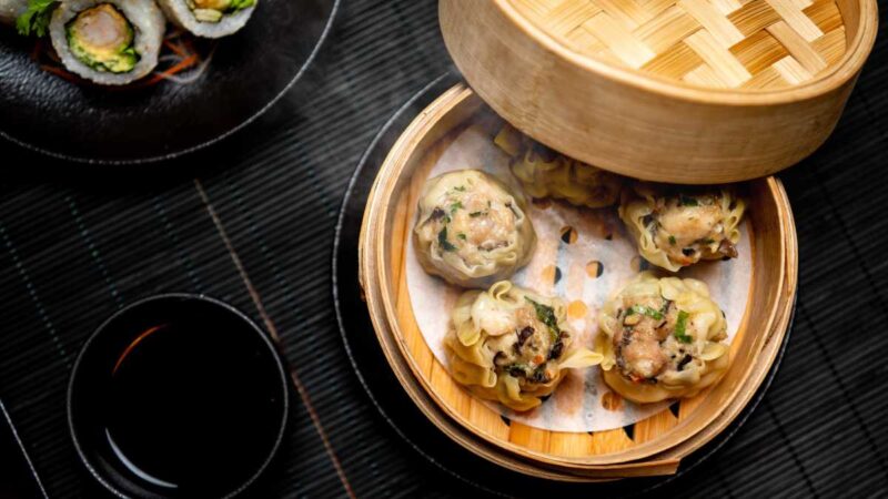 The Ritz-Carlton, Dubai Unveils the “Endless Dim Sum, Sushi & Rolls” Experience at Blue Jade Restaurant