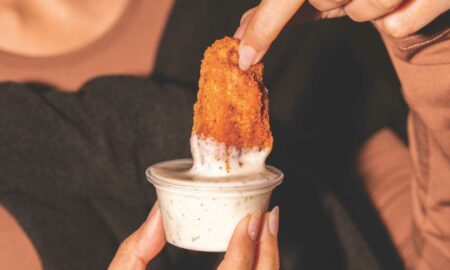 Wingstop Brings the Heat: The Hottest Launch Yet—Hot Honey Dry Rub Now Available in the UAE!