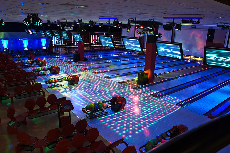 Best Bowling Alleys in Dubai for Family Fun and Entertainment