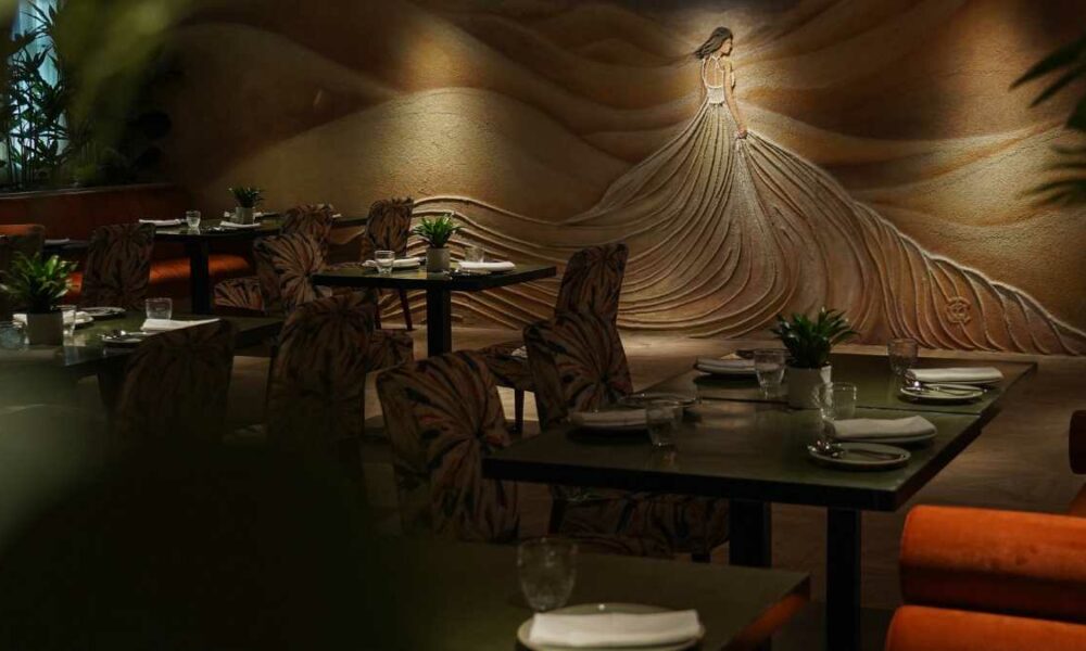 Bistro Aamara at Voco Hotel Introduces a New Silk Route-Inspired Menu