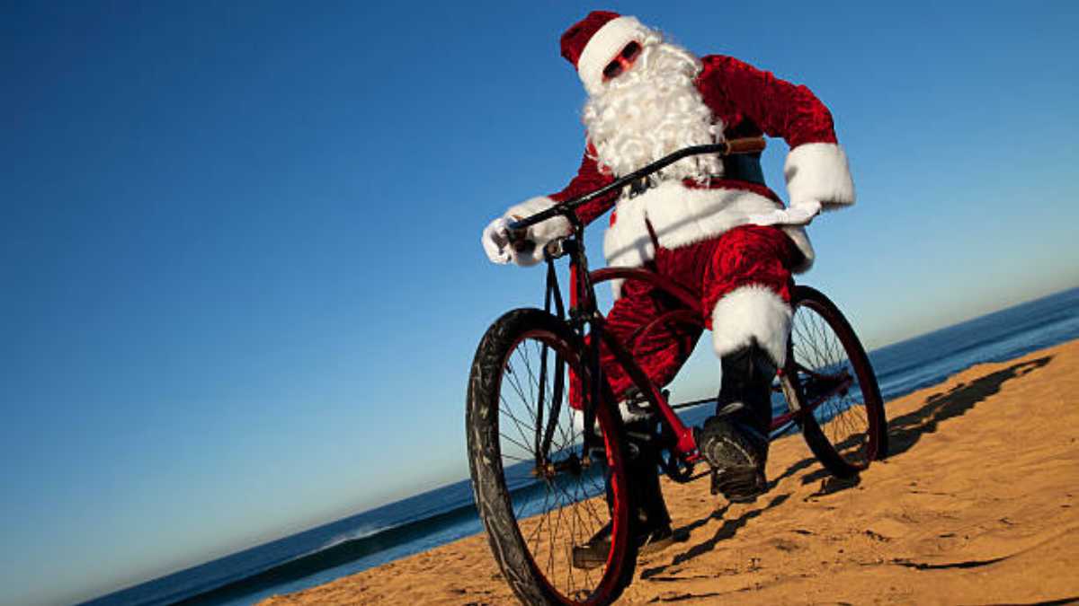 Festive Ride at Jumeirah Beach with Bikeera and Spinneys Dubai 92 Cycle Challenge