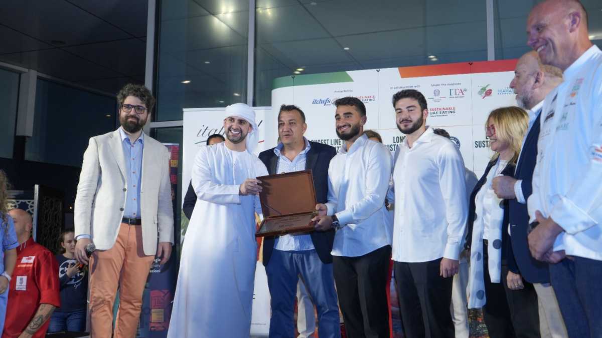 UAE Enters Guinness World Record with the Longest Line of Sustainable Pizzas