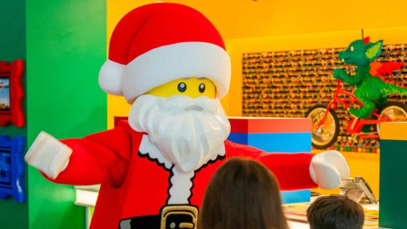 Experience the Festive Bricktacular at LEGOLAND Dubai Resort