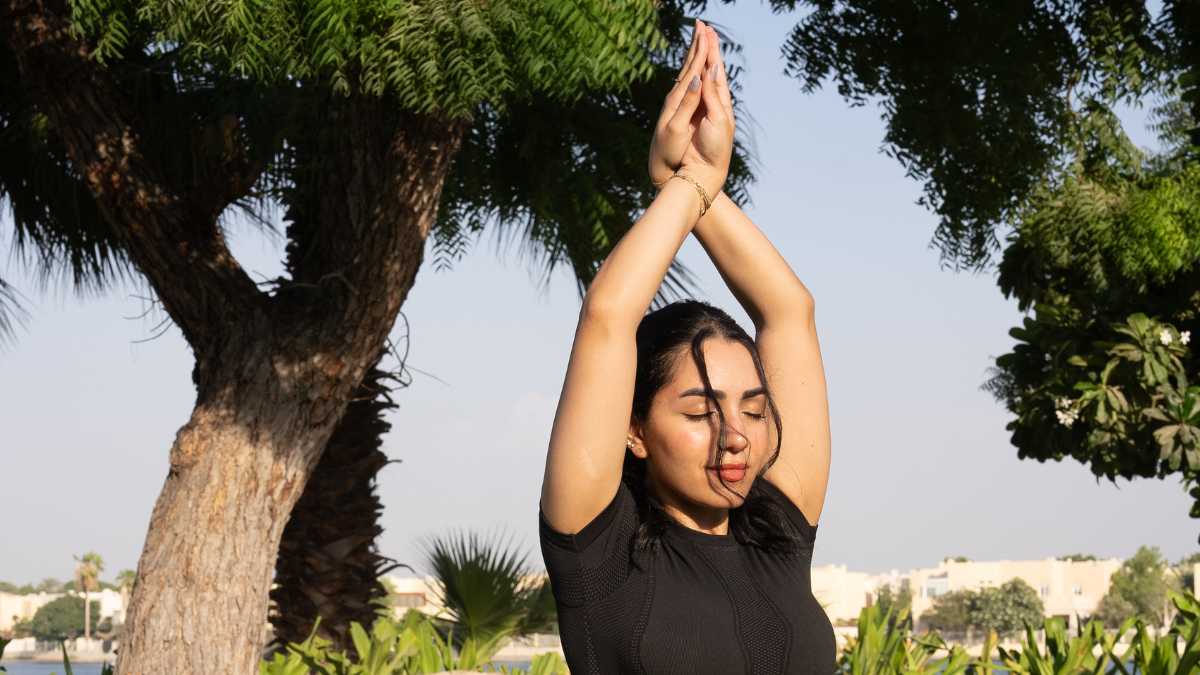 Experience the Ultimate Festive Sunset Yoga in Dubai This December