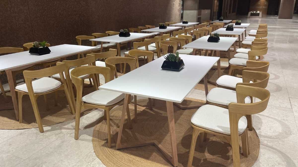 Dubai's Best Table and Chair Rental Companies Top 8 List (2025)