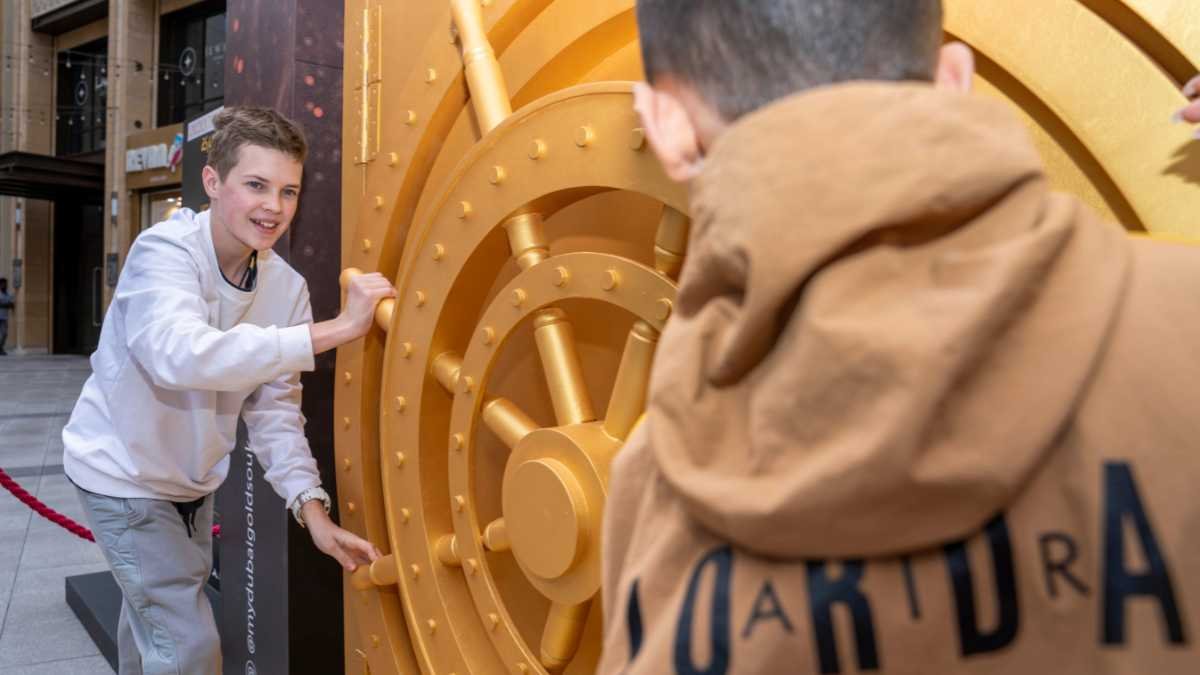 Unlock the Golden Vault This Ramadan at Dubai Gold Souk Extension!