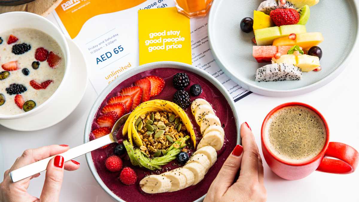 Lazy Weekends, Roast Feasts & Poolside Chillin’ at Park Inn by Radisson Dubai Motor City