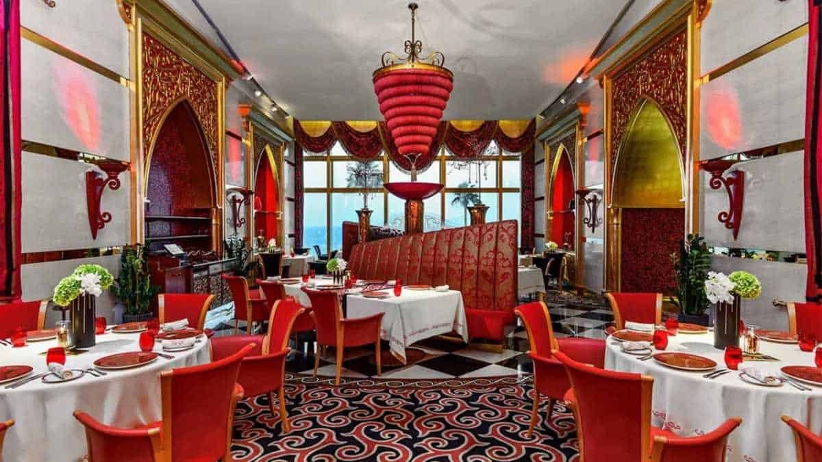 Al Iwan – Burj Al Arab