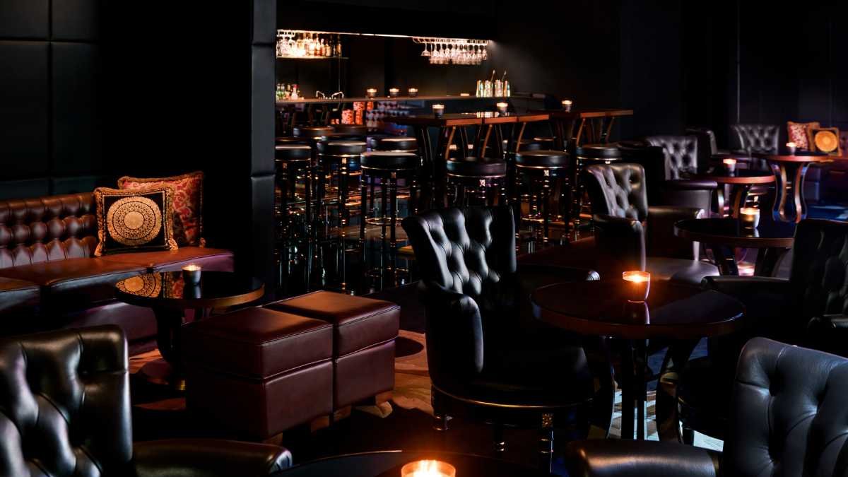 Q’s Bar & Lounge Dials Up the Jazz This May at Palazzo Versace Dubai