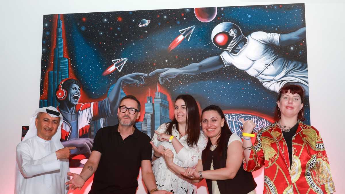 Radisson RED Dubai Taps Tom Roy as First Global Artist-in-Residence Through World Art Dubai