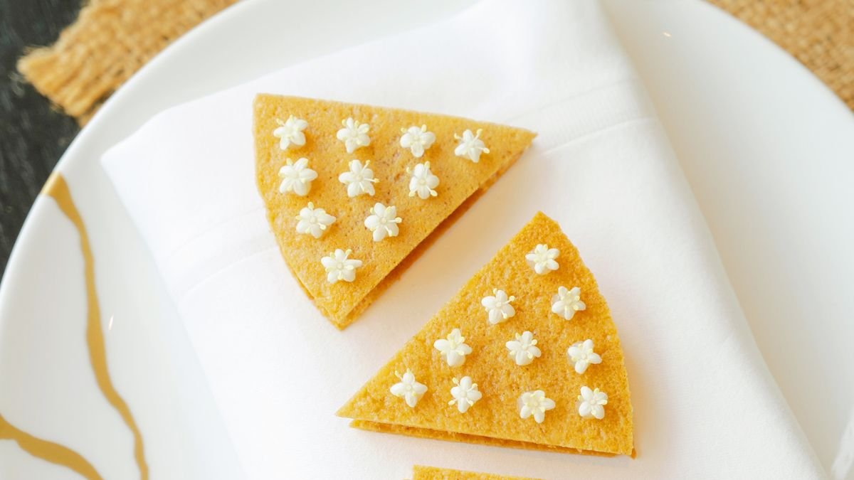 Anantara The Palm Dubai Resort: Tea-Paired Dining with Michelin-Starred Chef Bee