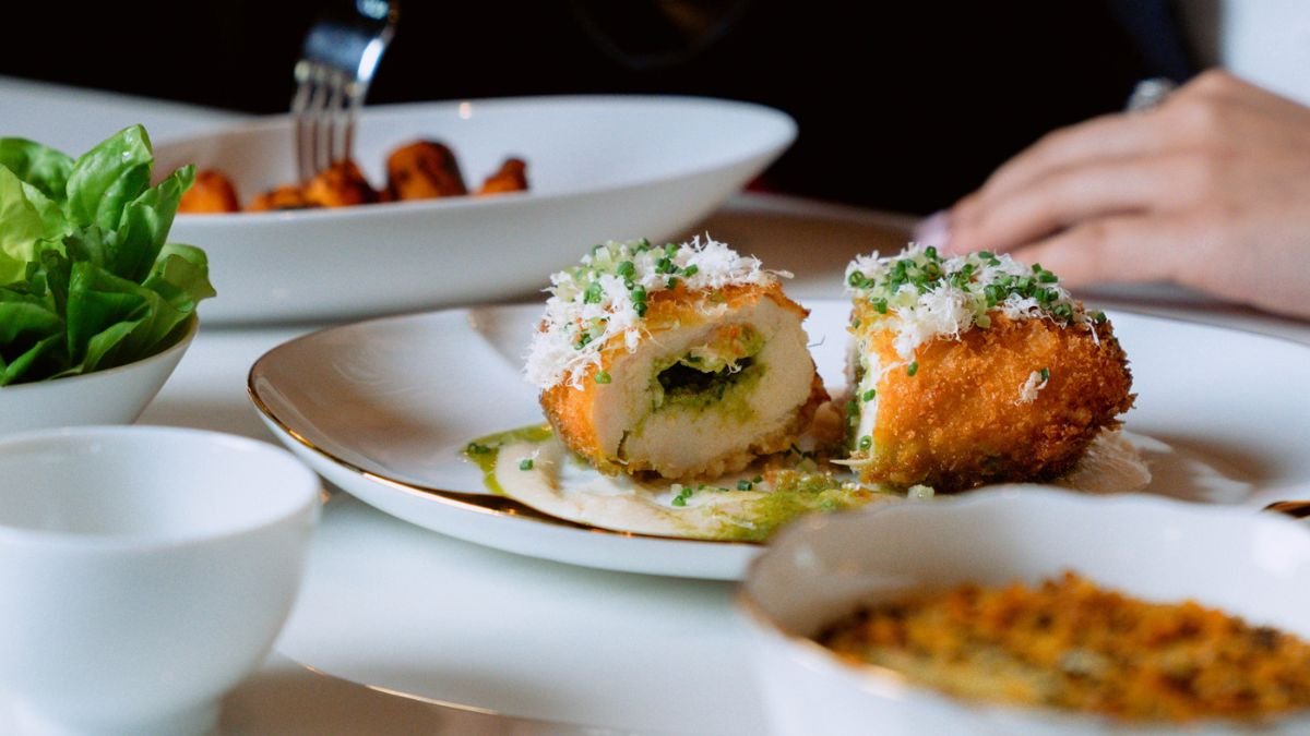 Discover the New Menu at Maison Dali Dubai Discover the New Menu at Maison Dali Dubai