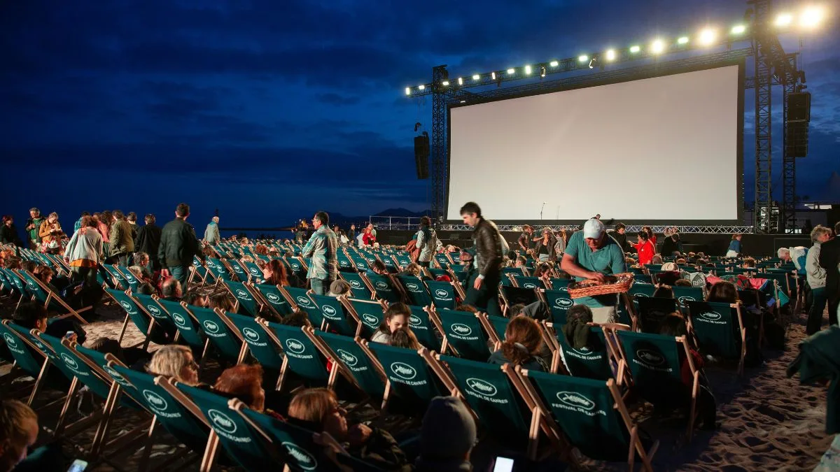 Outdoor Cinema Spots in Dubai For An Unforgettable Movie Experience