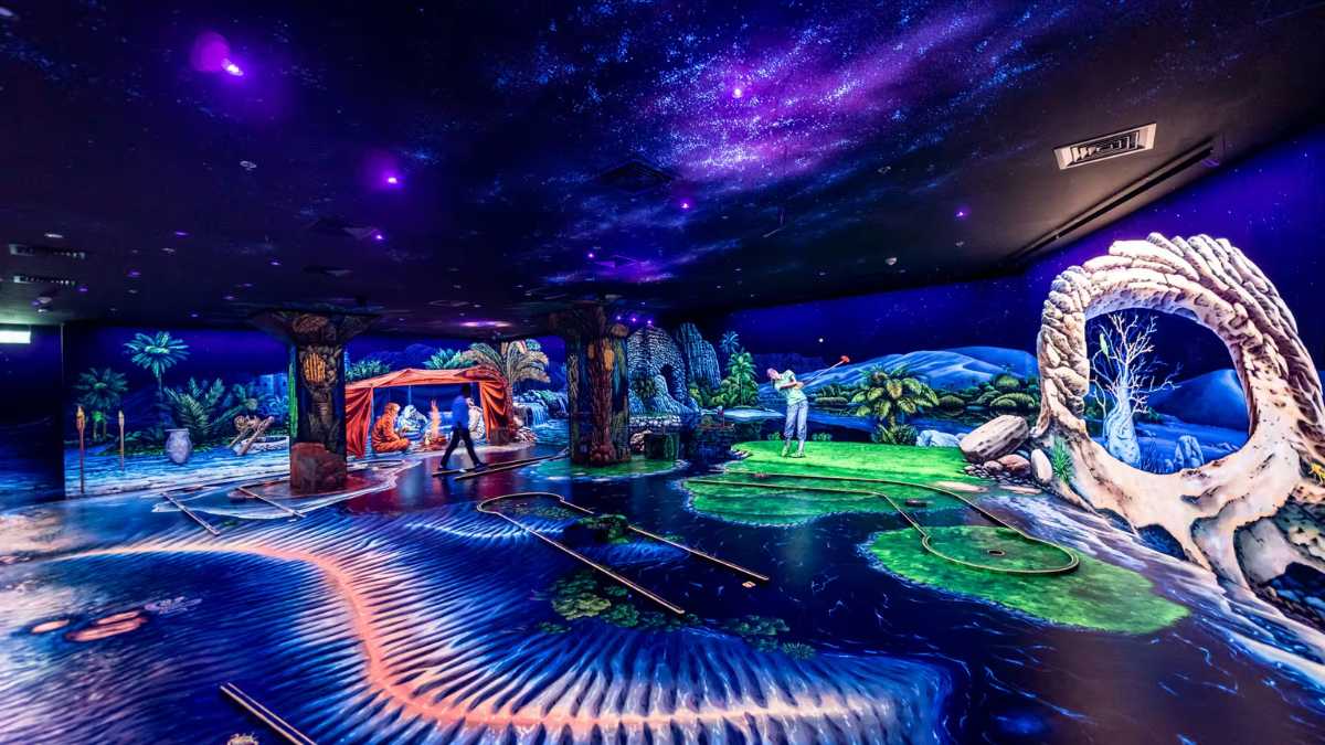 Glow-in-the-Dark Mini Golf & Fun Gaming Bars in Dubai