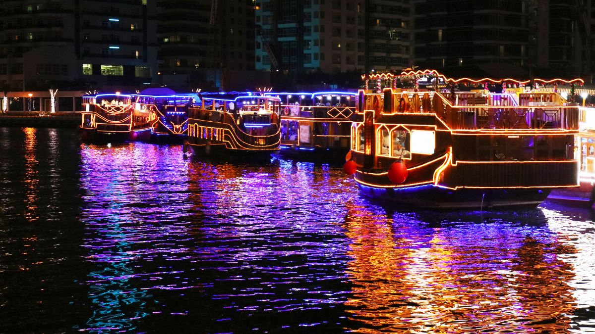 Night Cruises & Dhow Dinner Experiences in Dubai