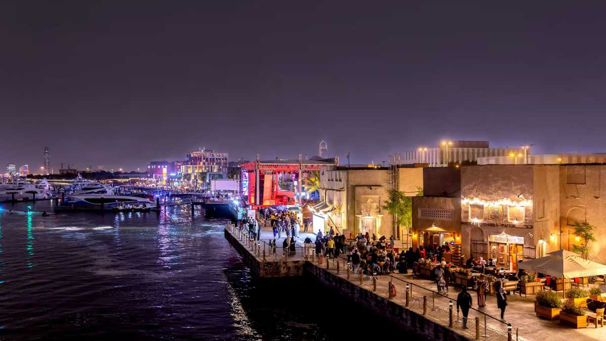 Best Seasonal Night Markets in Dubai