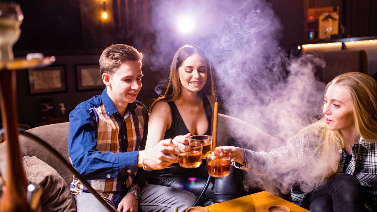 Best Shisha Lounges with Ambience in Dubai
