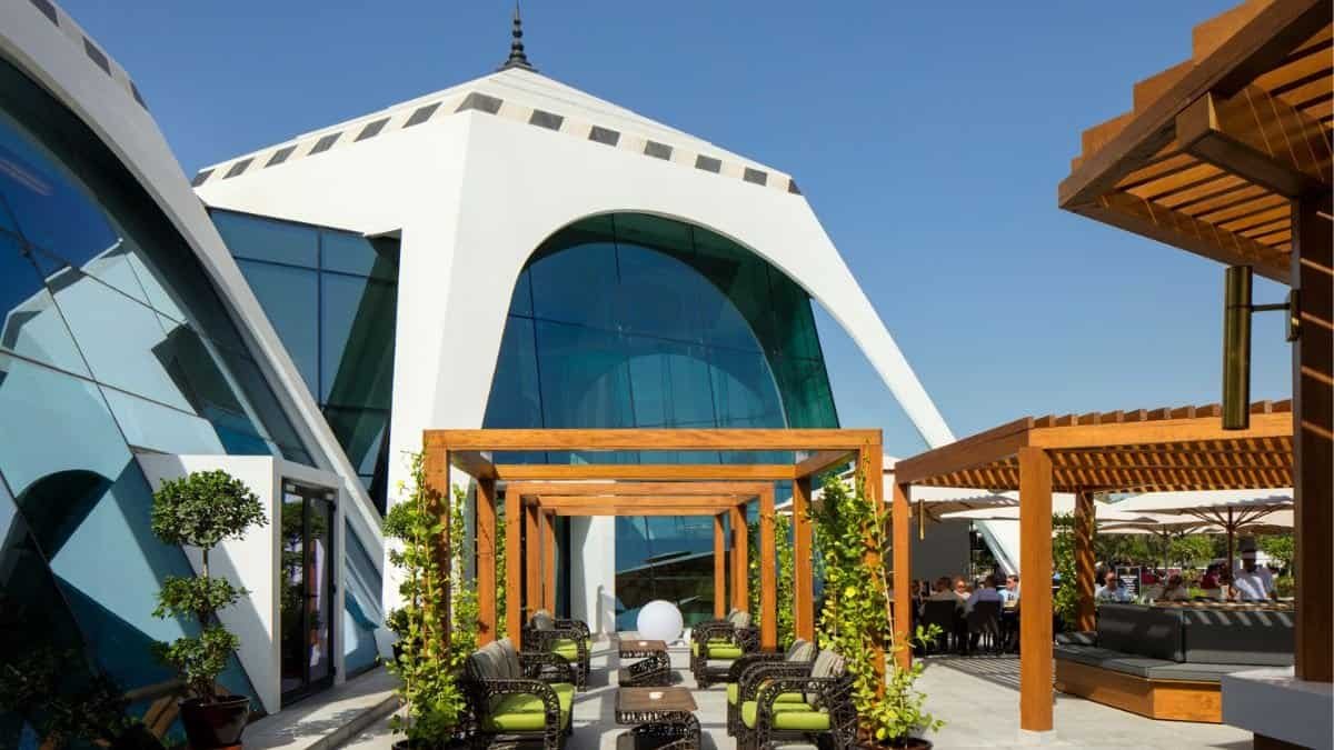 Spike Bar, Emirates Golf Club