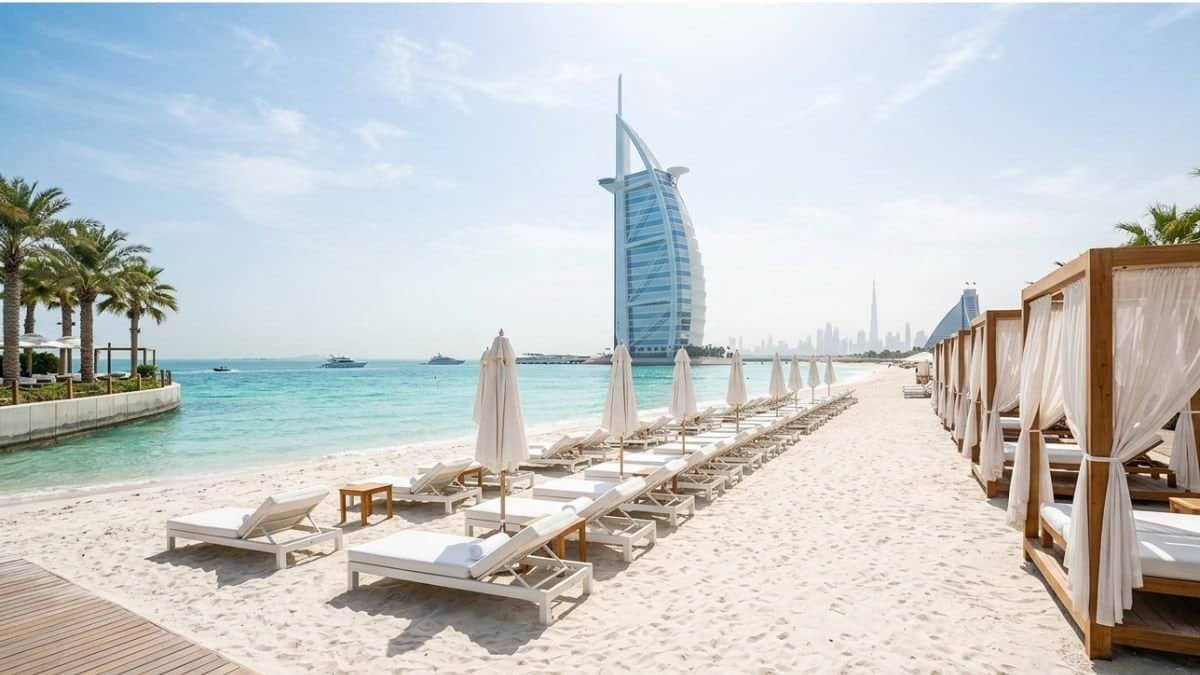 Dubai Resort Savings: How Expats Actually Pay Less for Pools, Beach Clubs and Hotels (2026)