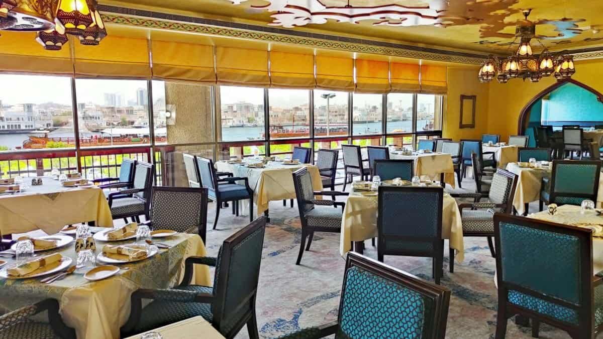 Radisson Blu Hotel Dubai Deira Creek dining