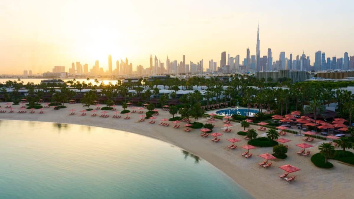Serpenti Beach Club at Bvlgari Resort Dubai