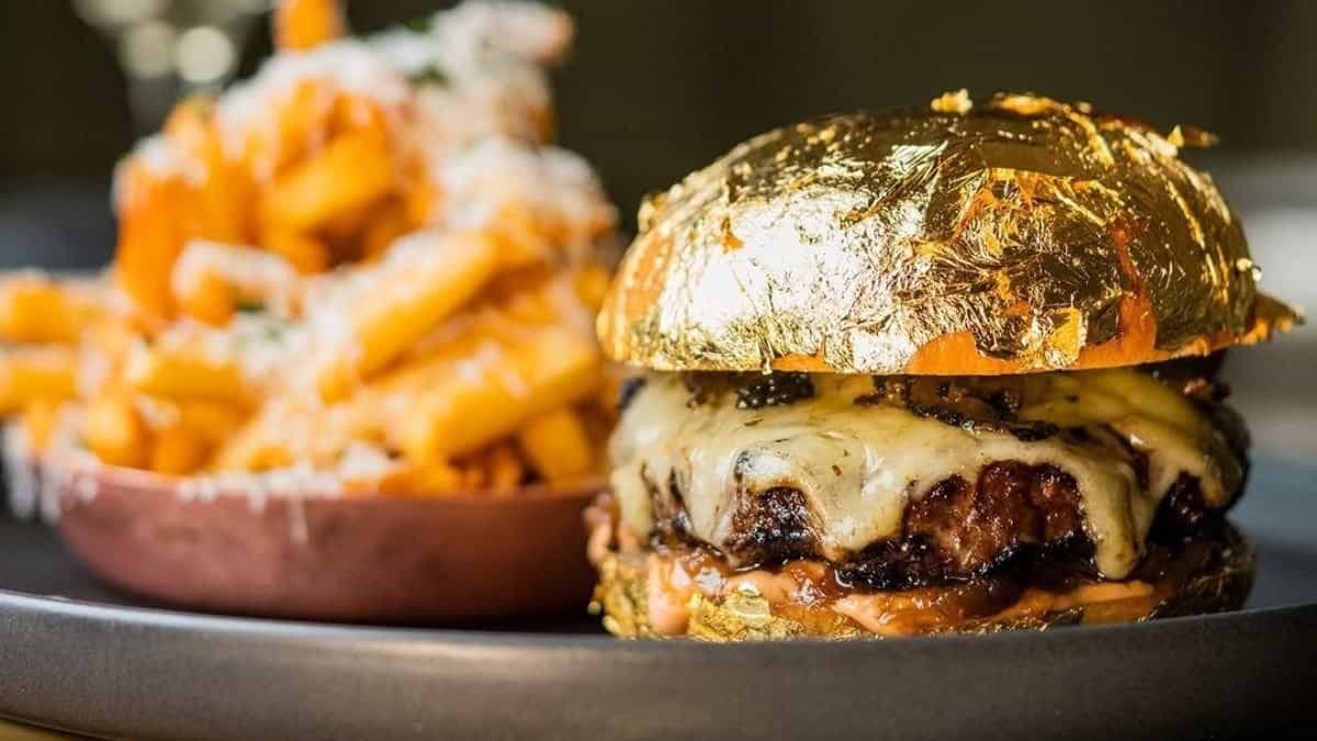The Meat Co. Souk Madinat Jumeirah 100 Dollar Burger