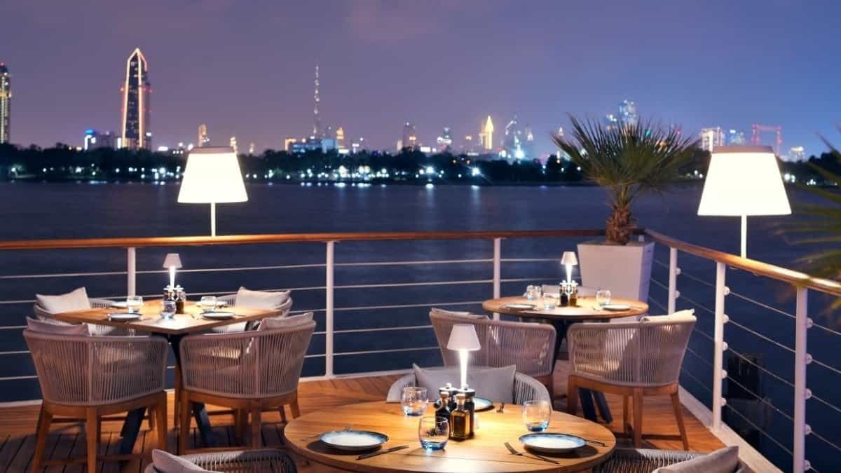 Boardwalk Dubai terrace